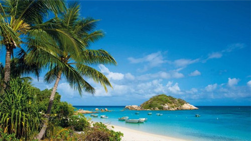 黄帽子汽车美容加盟费用多少钱才够，黄帽子汽车美容加盟费用贵不贵