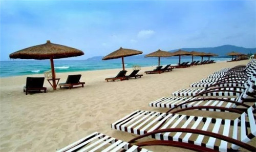 外墙装修什么叫压盖砖（外墙压顶砖规范图片）